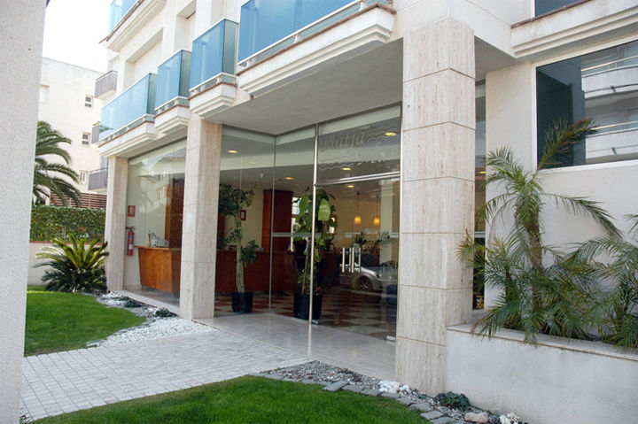 Hotel Calafell Platja Mar Екстериор снимка