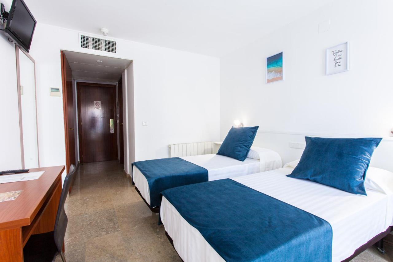 Hotel Calafell Platja Mar Екстериор снимка