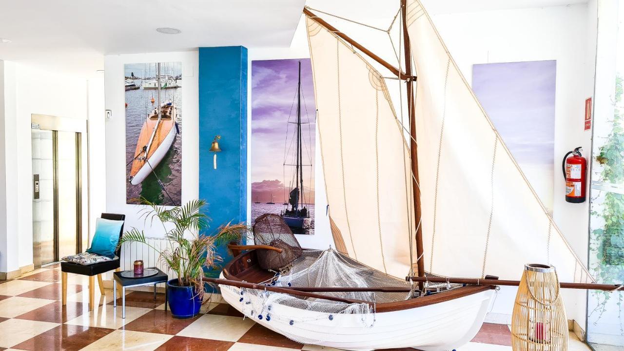 Hotel Calafell Platja Mar Екстериор снимка
