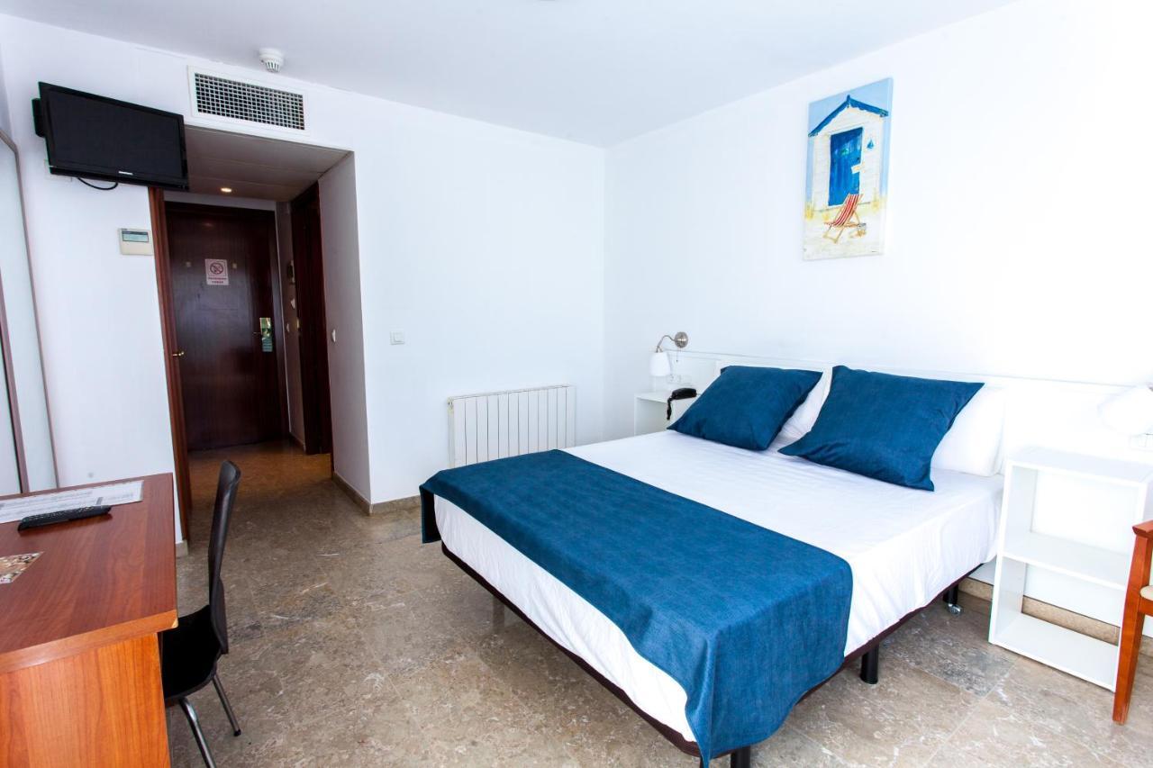 Hotel Calafell Platja Mar Екстериор снимка